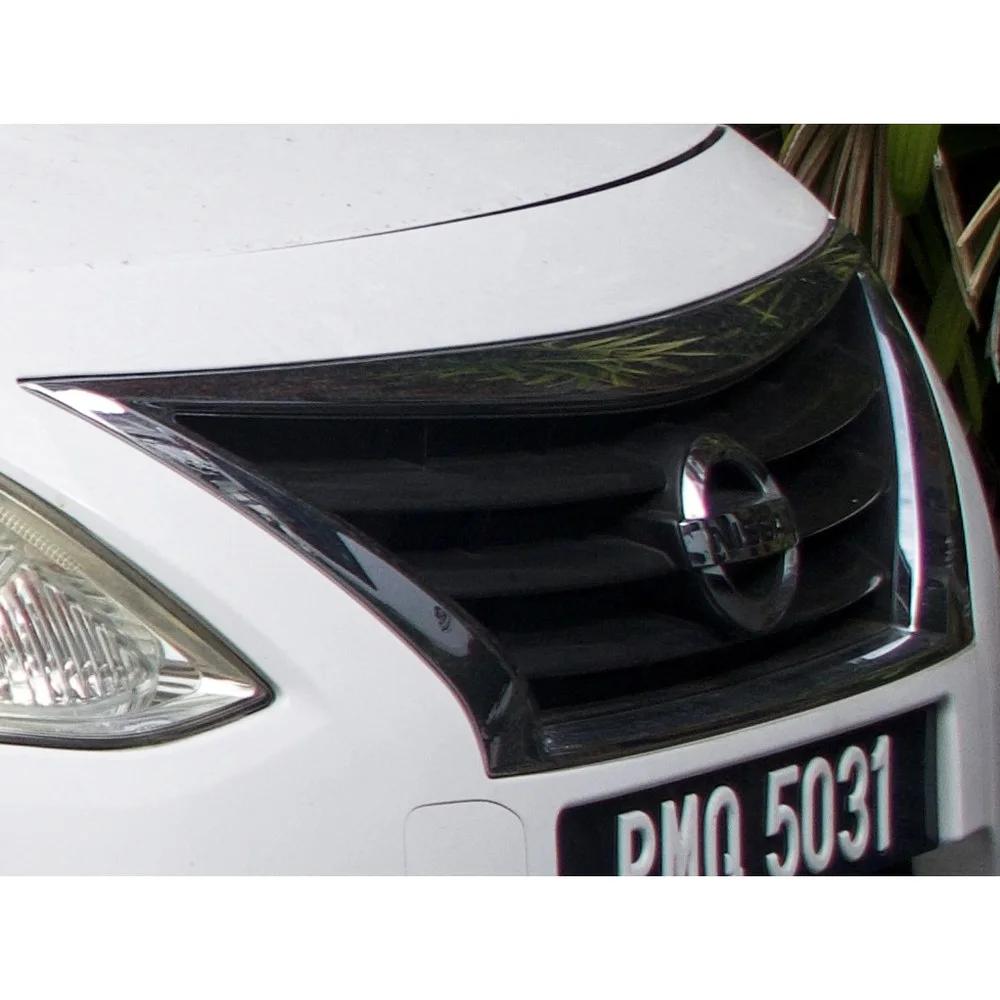 شبكة أمامية نيسان N17 2013 بالعلامة — صورة حقيقية للقطعة على نيسان صني N17