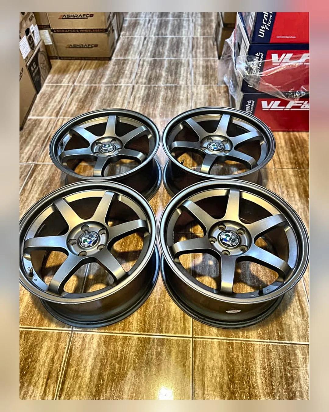 طقم جنوط Volk 18 بوصة 8.5J 5×114 — استيراد