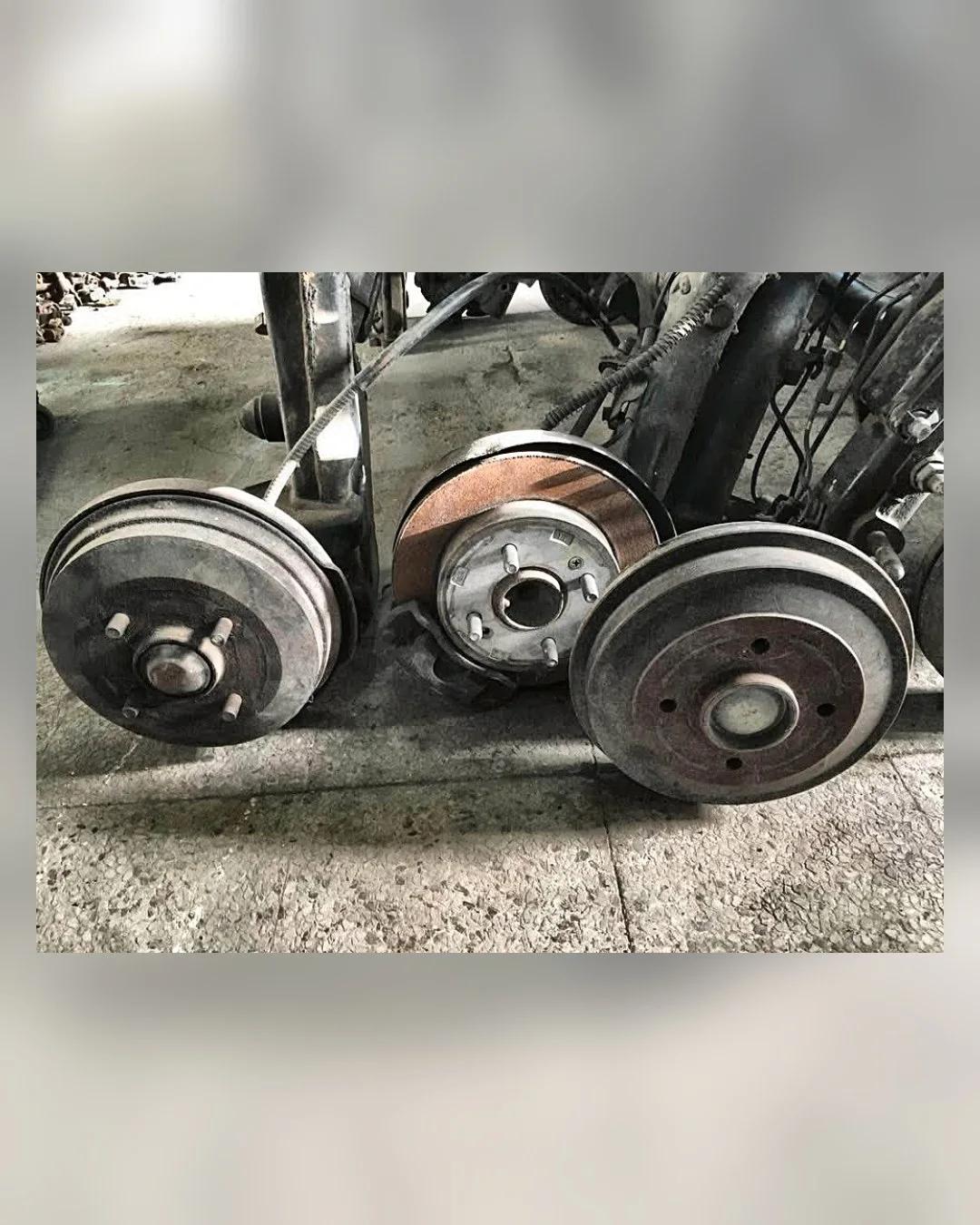 عفشة خلفي (دنجل) ستروين C3 — استيراد