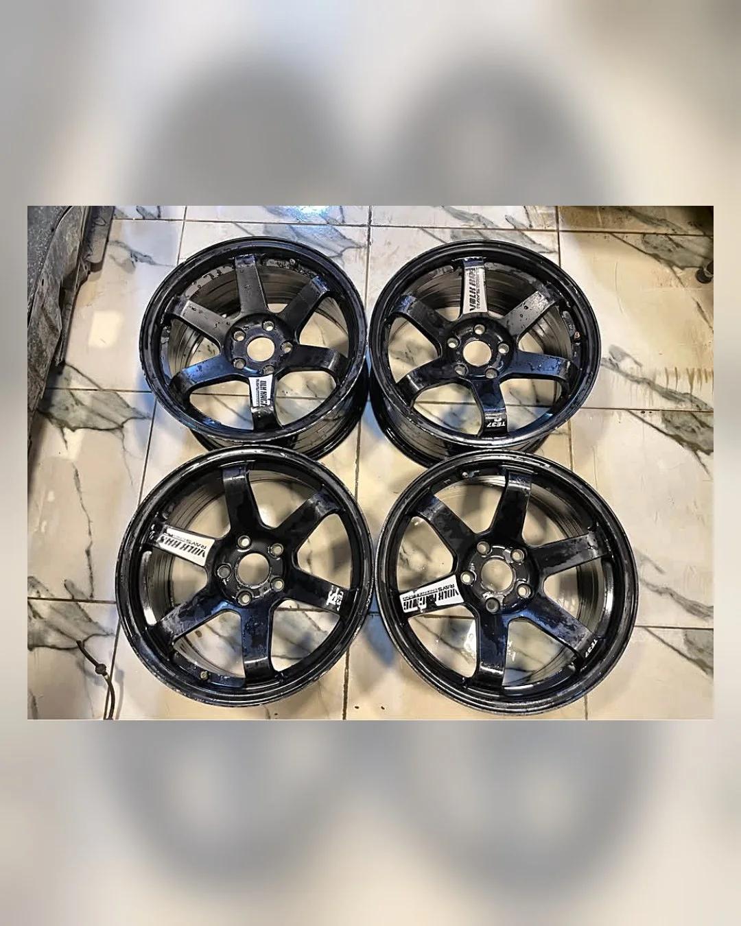 طقم جنوط Volk Spider 17 بوصة — استيراد