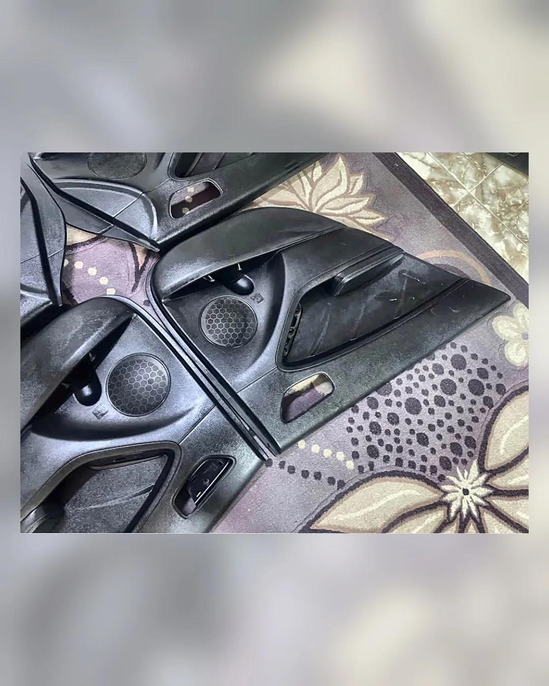 فرش أبواب داخلي هيونداي إلنترا / كيا سيراتو — استيراد