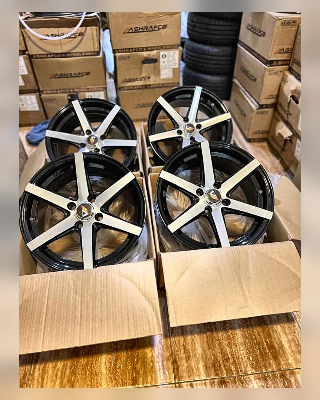 طقم جنوط Vossen 15 بوصة 4×100 7J — جديد بالكرتونة