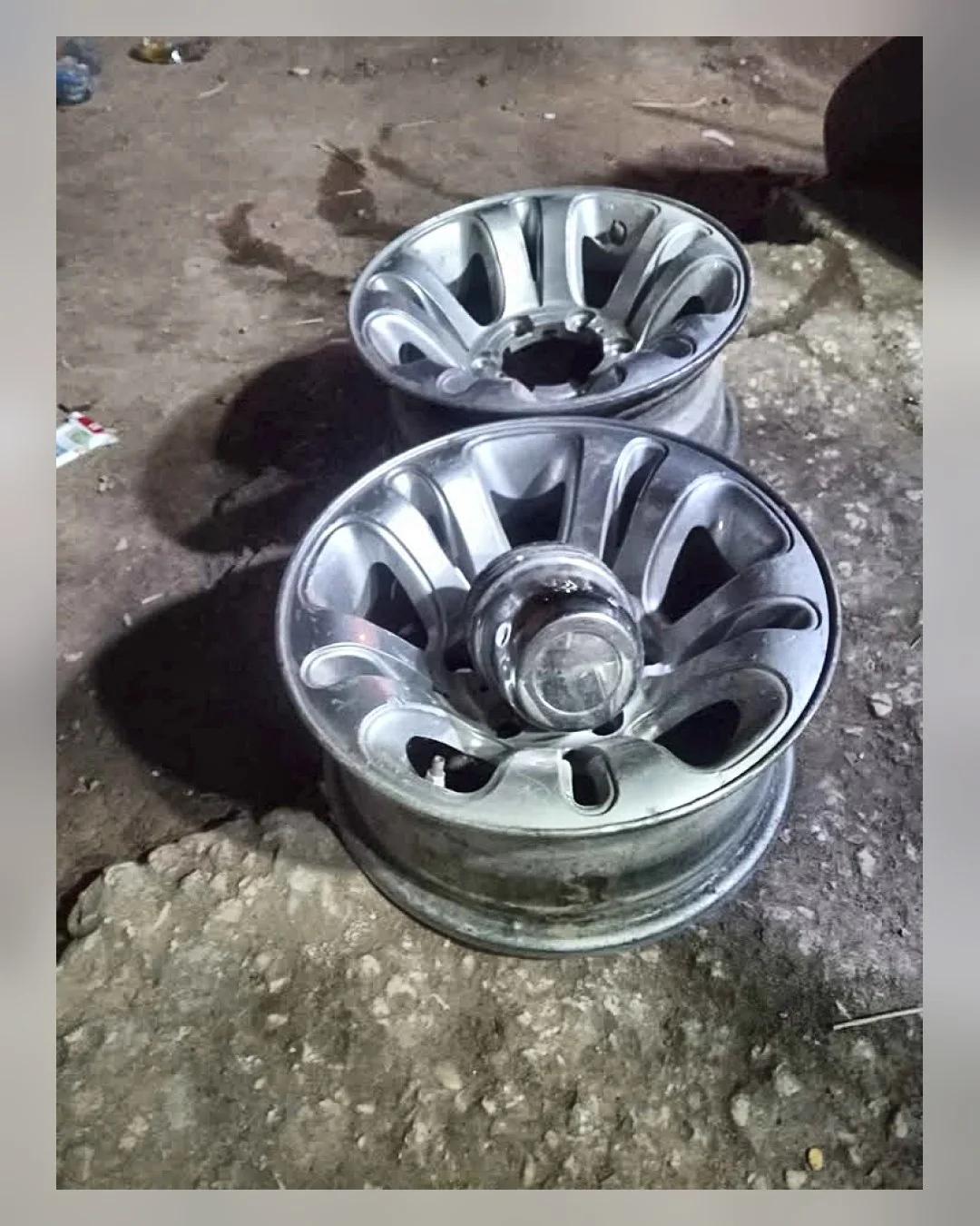 طقم جنوط 14 بوصة دبابة — استيراد