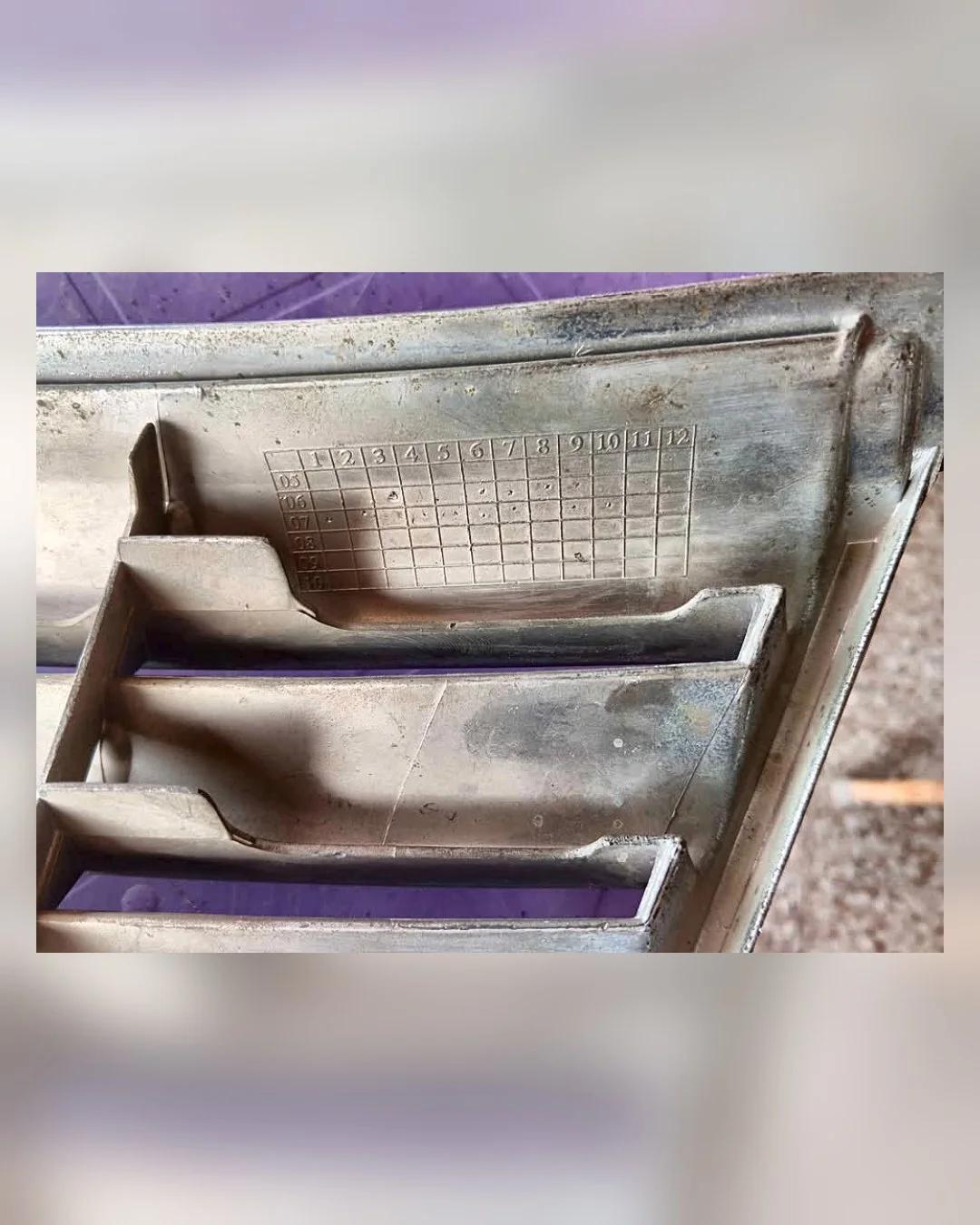 شبكة أمامية تويوتا كورولا E120 2005-2006 — استيراد