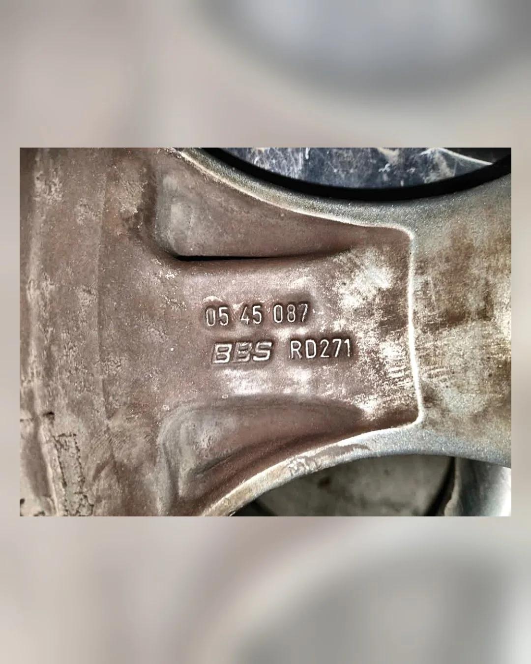طقم جنوط 18 بوصة GTI — استيراد