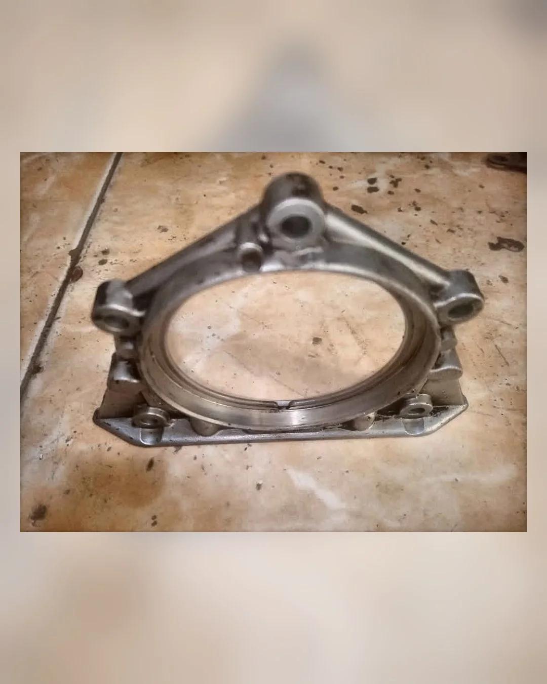غطاء أويل سيل كرنك خلفي هيونداي فيرنا — استيراد