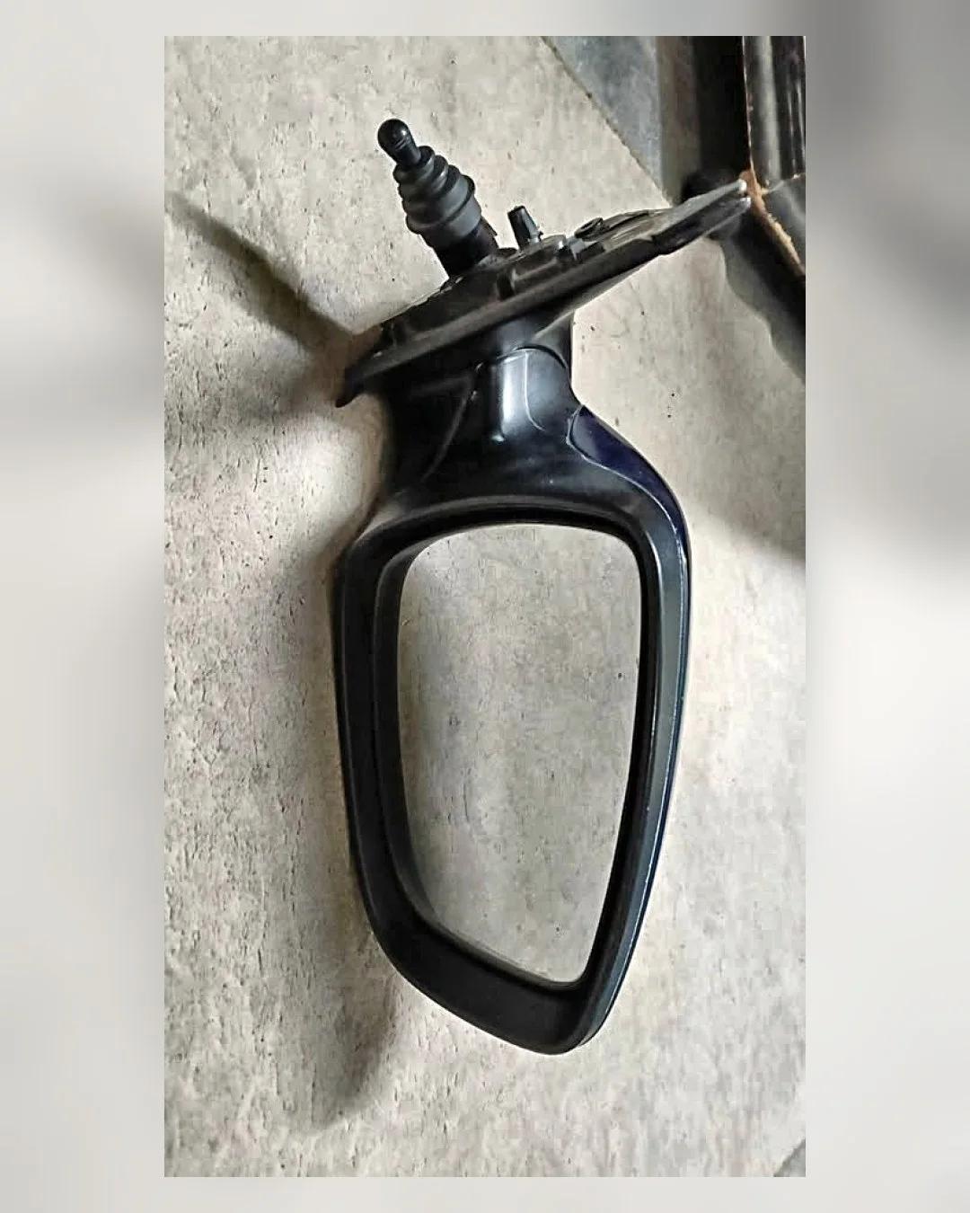 مراية جنب يمين يدوي هيونداي أكسنت RB — استيراد