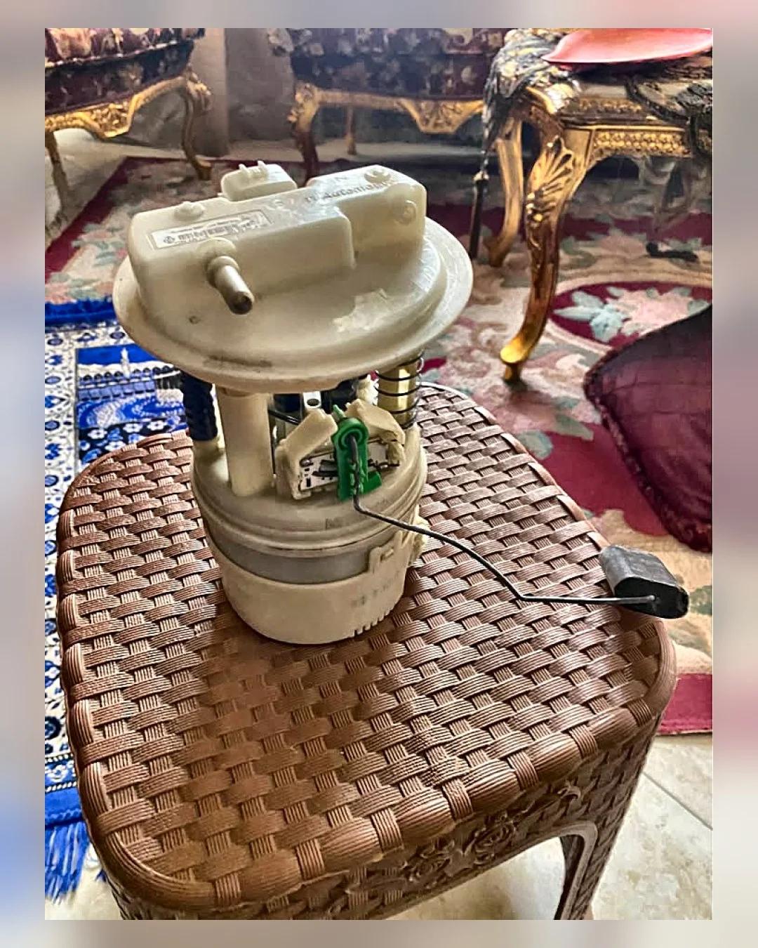 طلمبة بنزين أصلي رينو داستر / لوجان (تحتاج قلب) — استيراد