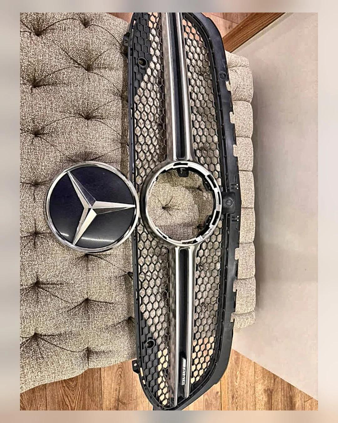 شبكة أصلية مع العلامة مرسيدس A-Class — استيراد
