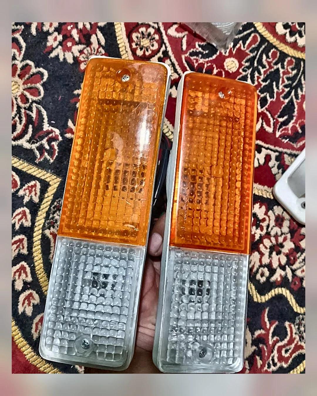 طقم إشارات أمامي نيسان — استيراد
