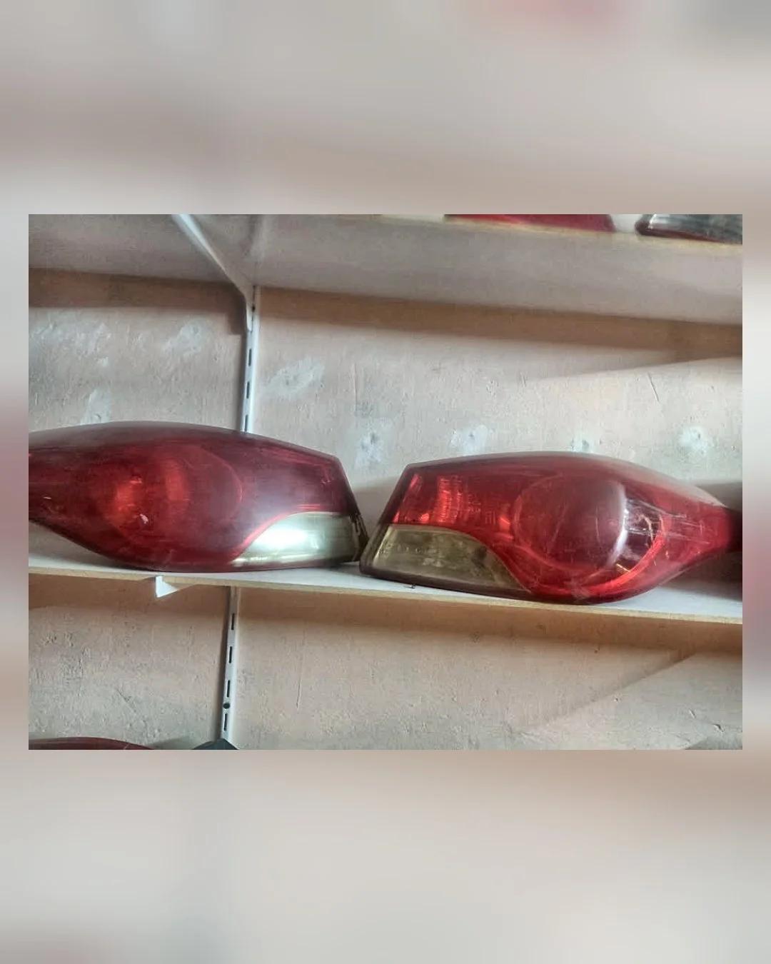 طقم فوانيس خلفية هيونداي إلنترا MD — استيراد