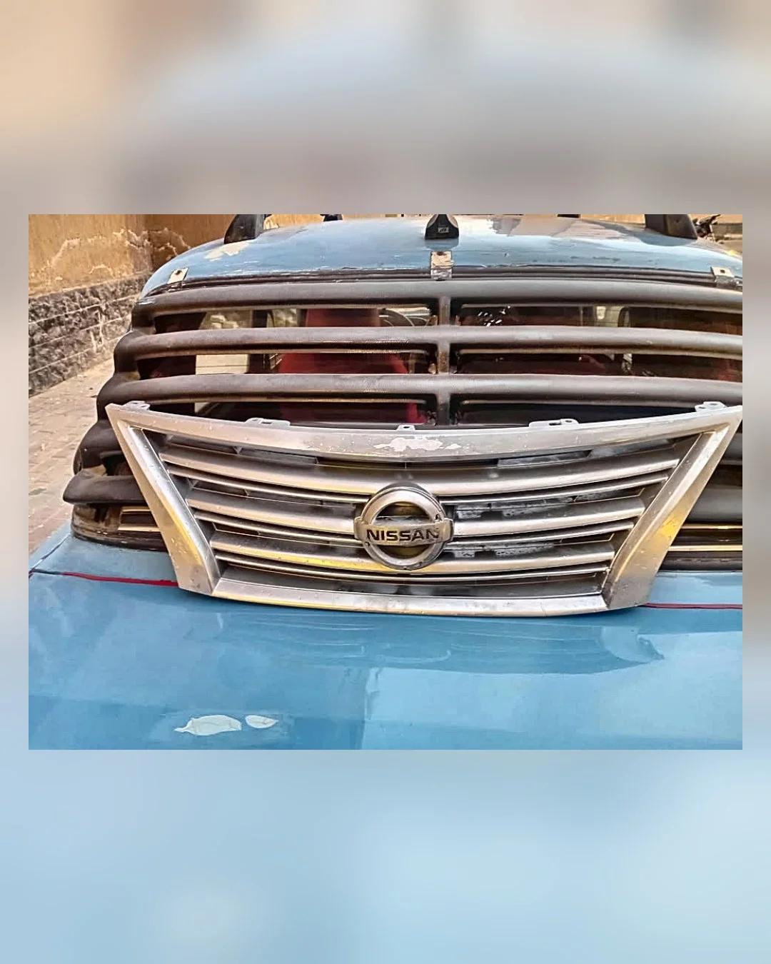 شبكة أمامية نيسان صني — استيراد