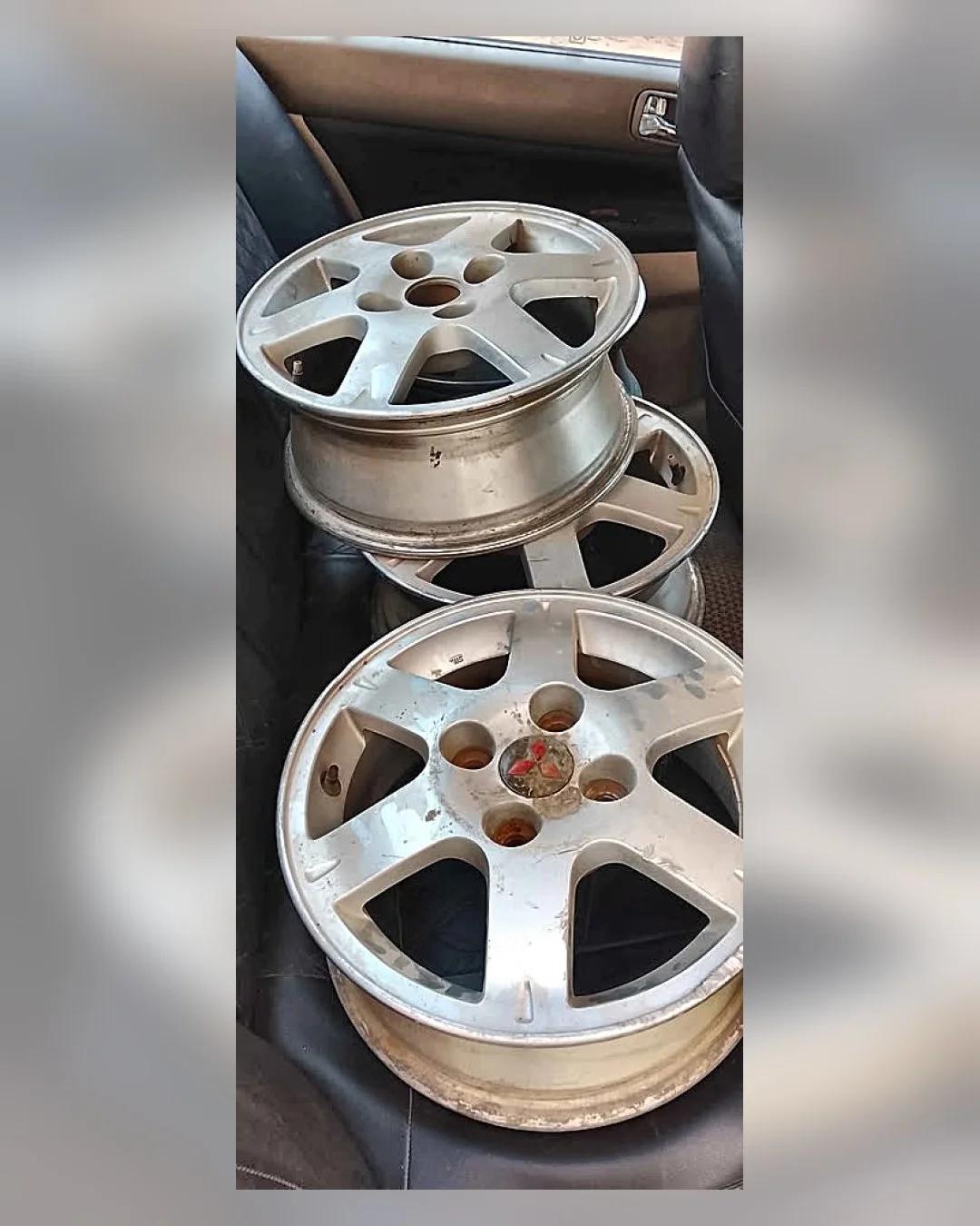طقم جنوط بالكاوتش ميتسوبيشي لانسر بوما — استيراد