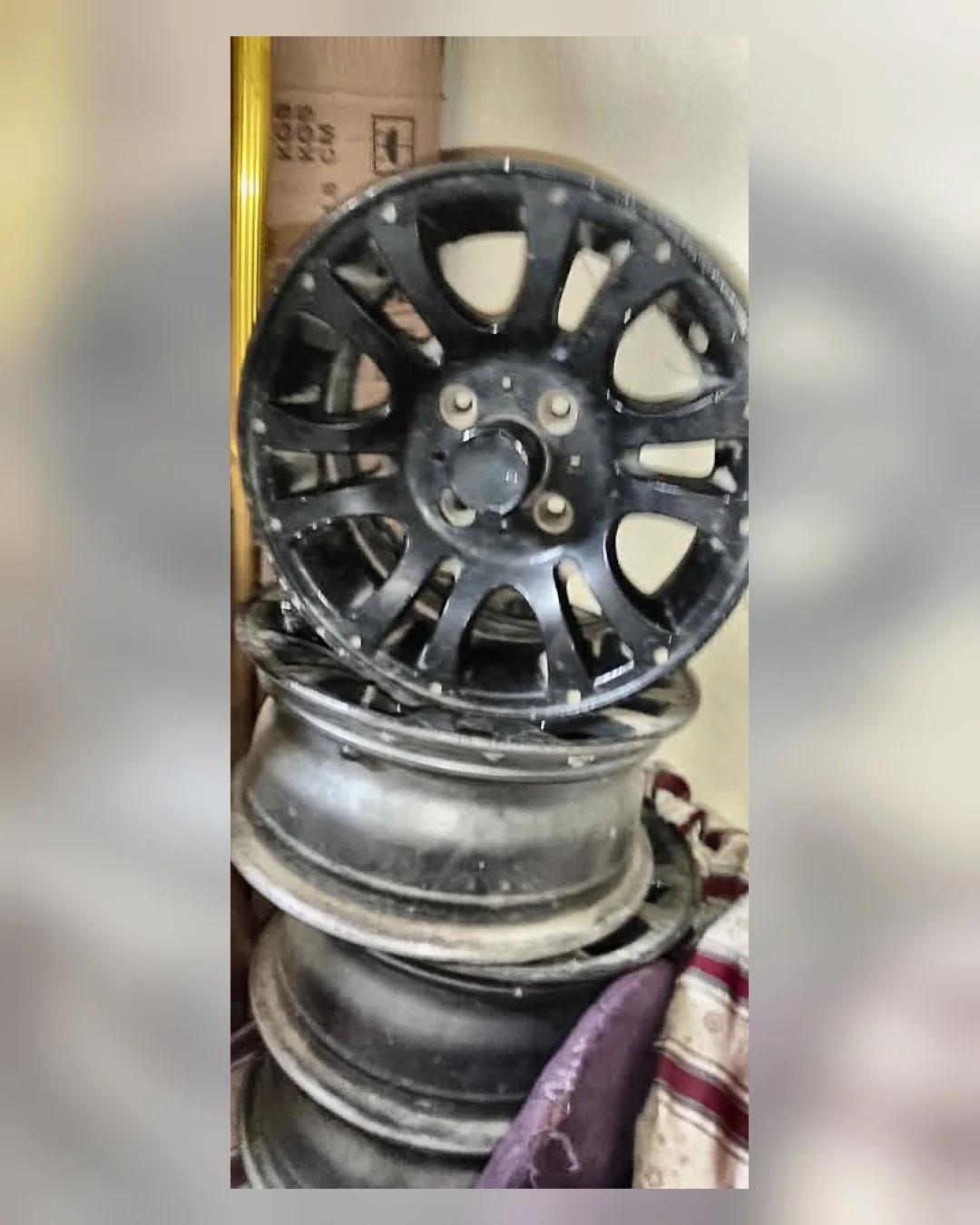 طقم جنوط سبور 13 بوصة (كان على فيات 128) — استيراد