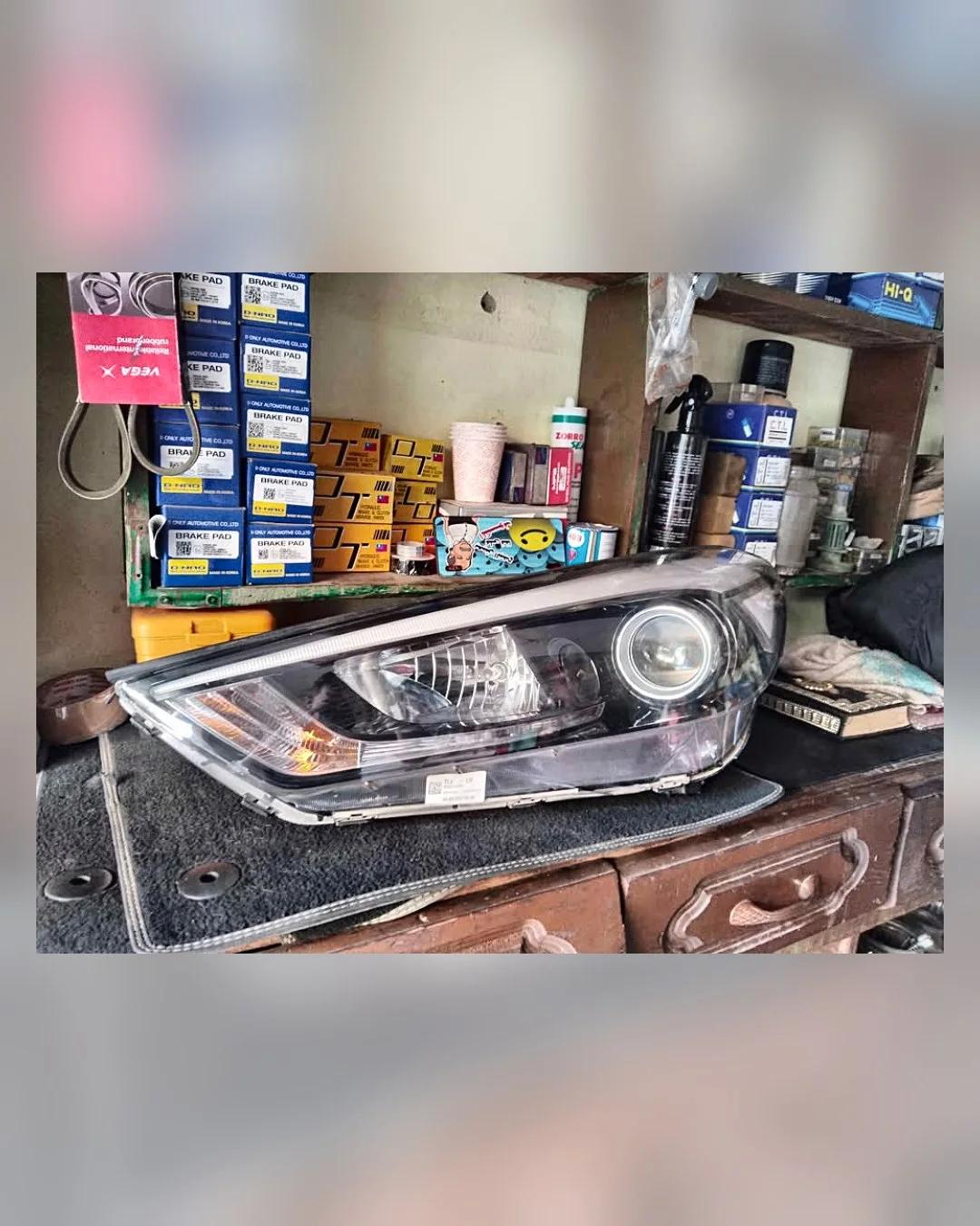 كشاف أمامي هيونداي توسان NX4 2021 — استيراد